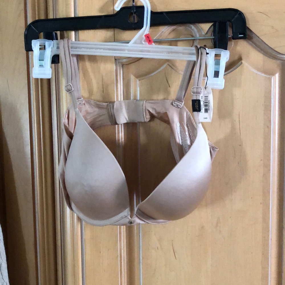 - Victoria Secret very Sexy push up padded Bra 34D